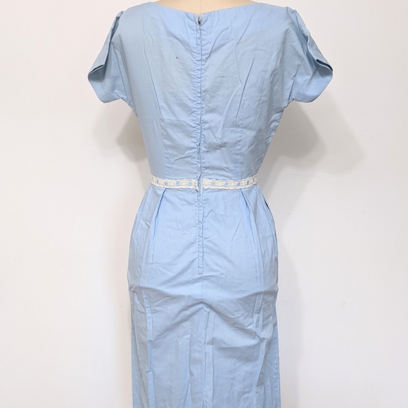 (37) vtg 1960s fitted periwinkle blue dainty dress - Picture 2 of 5